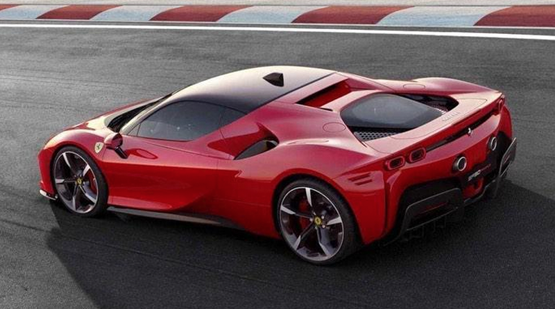 Illustration for article titled The Ferrari SF90 Stradale Hybrid Is A Very Busy Supercar